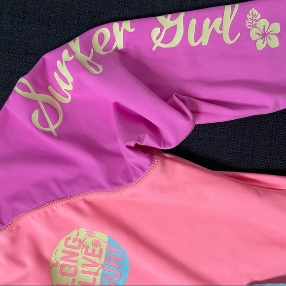 OshKosh B'gosh “Long Live Surf" Colorblock Rashguard - Picture 5 of 6